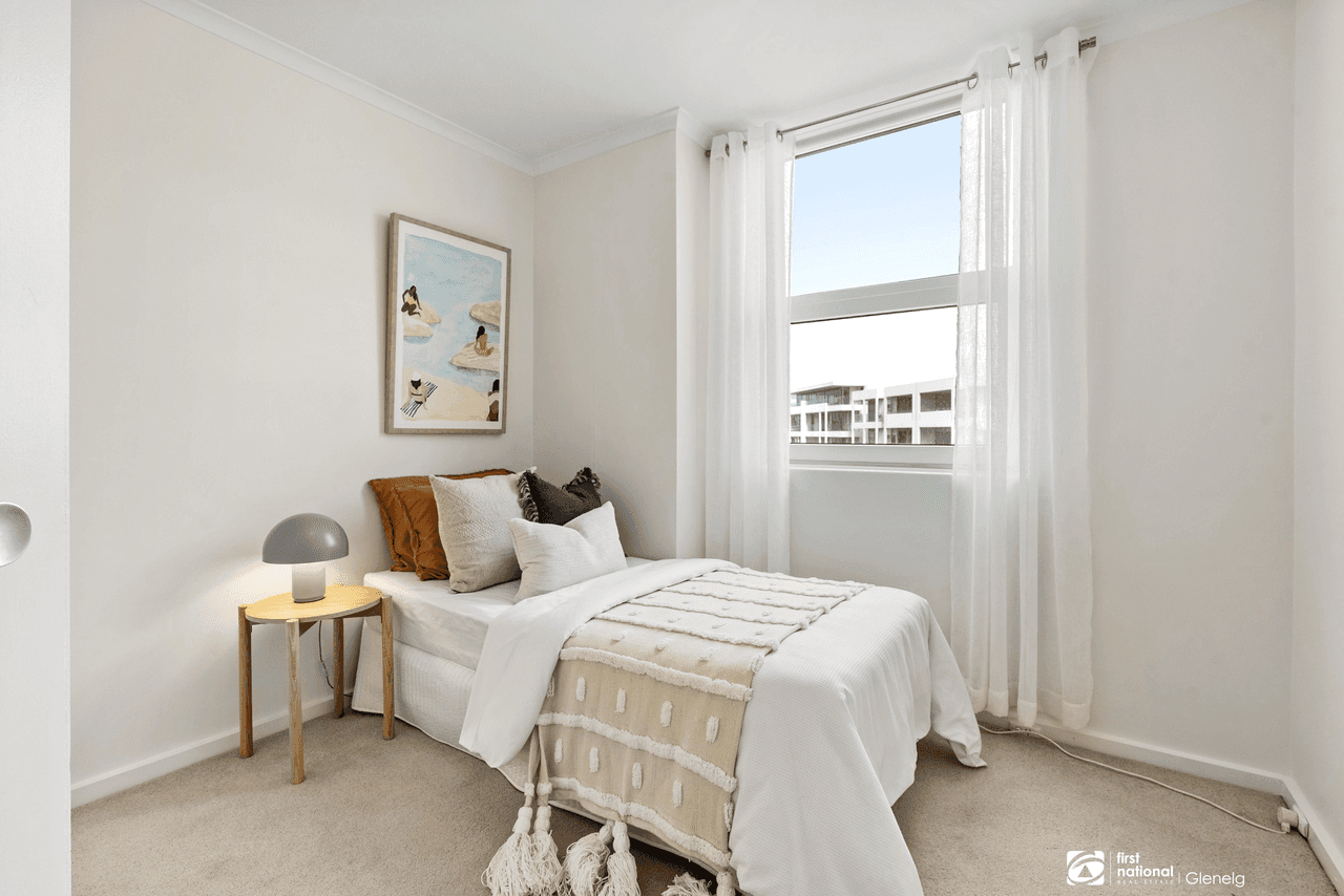 1A/13 North Esplanade, GLENELG NORTH, SA 5045