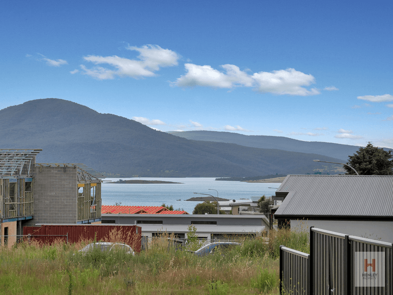 19 Willow Bay Place, East Jindabyne, NSW 2627