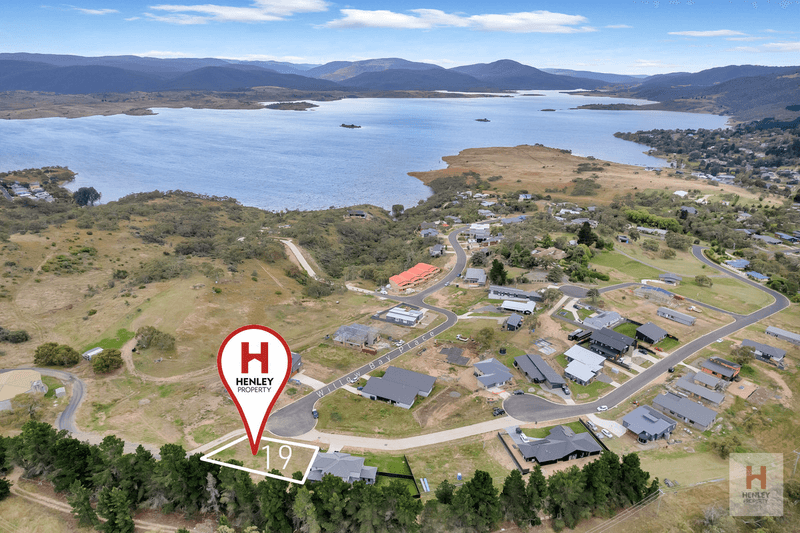 19 Willow Bay Place, East Jindabyne, NSW 2627