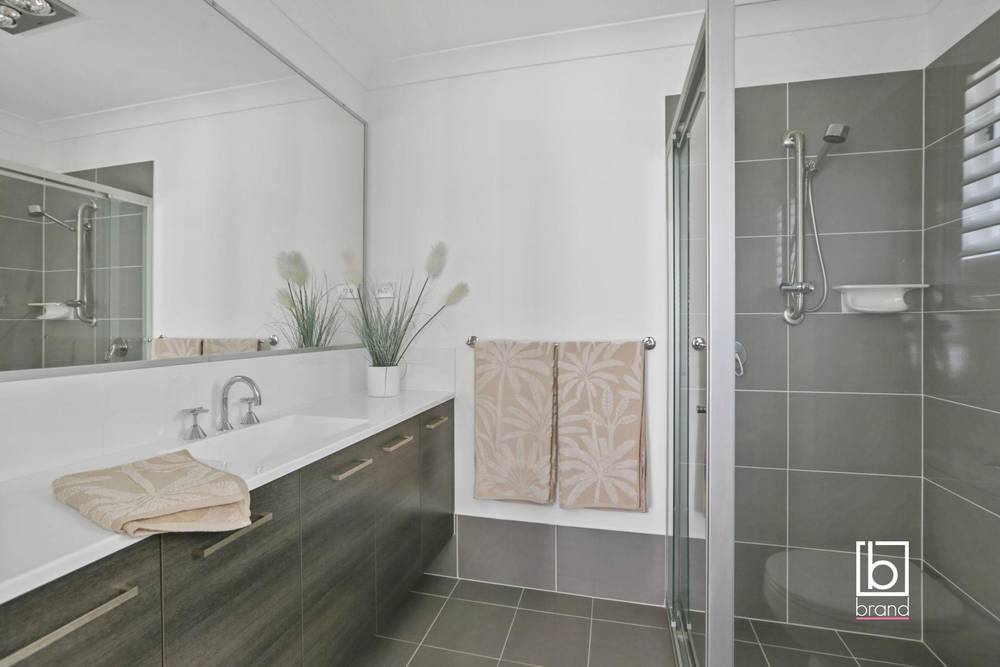 19 Boronia Road, LAKE MUNMORAH, NSW 2259