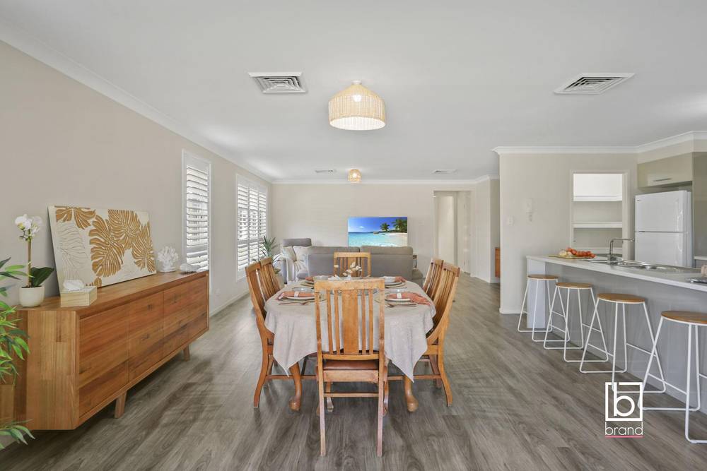19 Boronia Road, LAKE MUNMORAH, NSW 2259