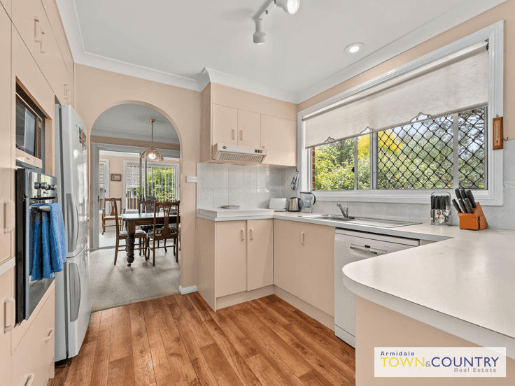 182 Galloway Street, ARMIDALE, NSW 2350