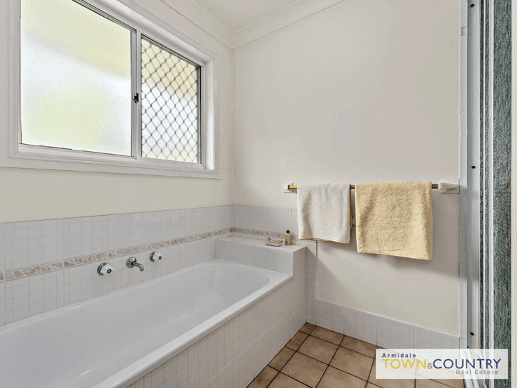 182 Galloway Street, ARMIDALE, NSW 2350