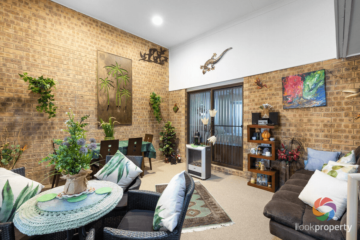 1/10 Melody Court, Warana, QLD 4575