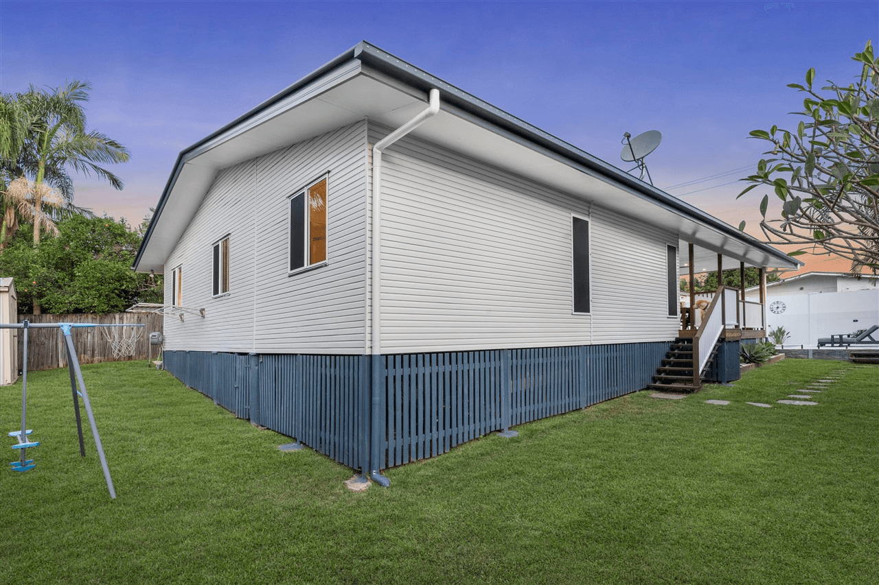 15 Blenheim Street, CHERMSIDE WEST, QLD 4032