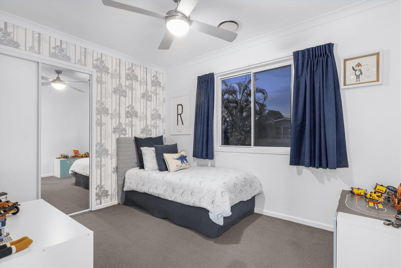 15 Blenheim Street, CHERMSIDE WEST, QLD 4032