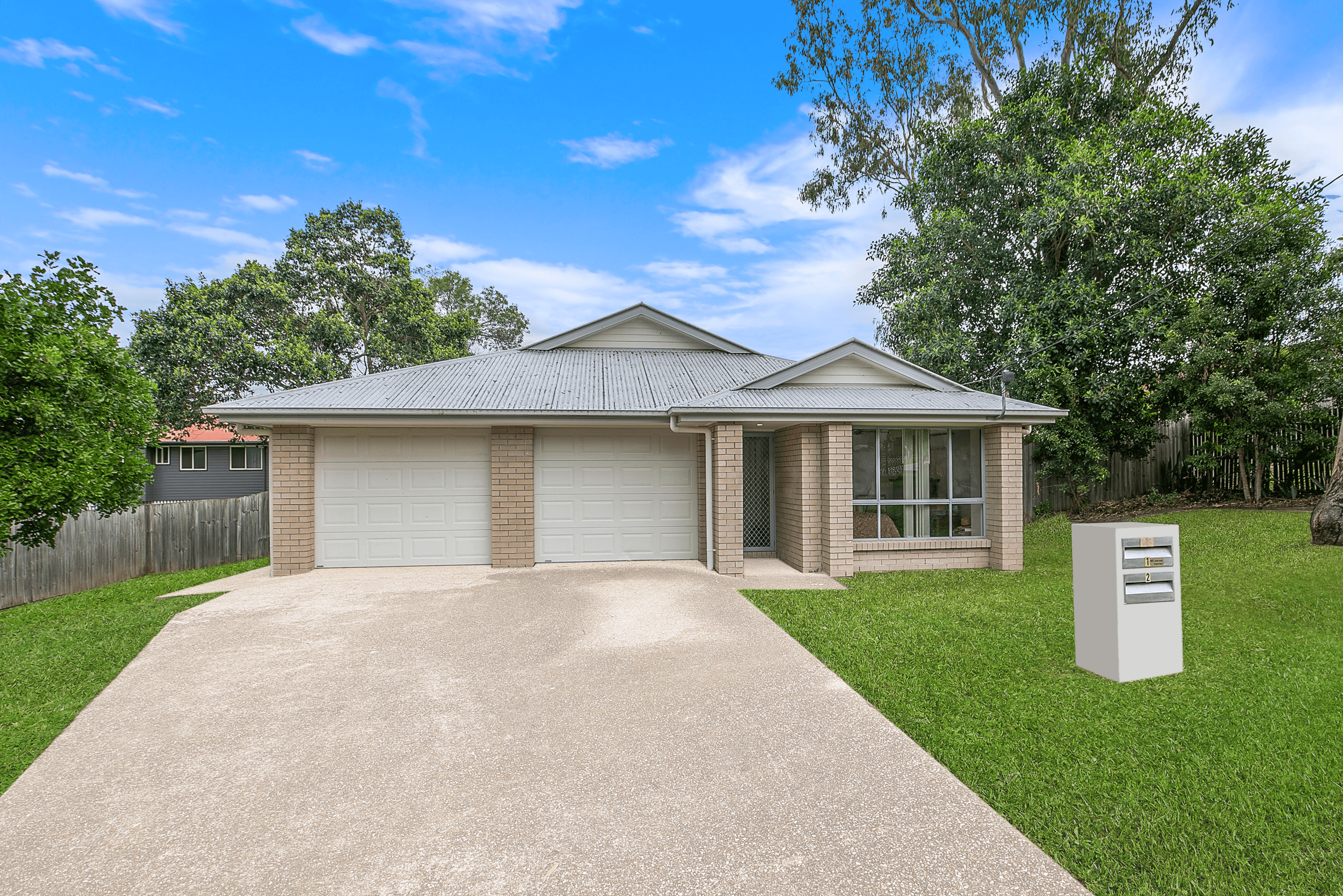 13 Robinson Street, BRASSALL, QLD 4305
