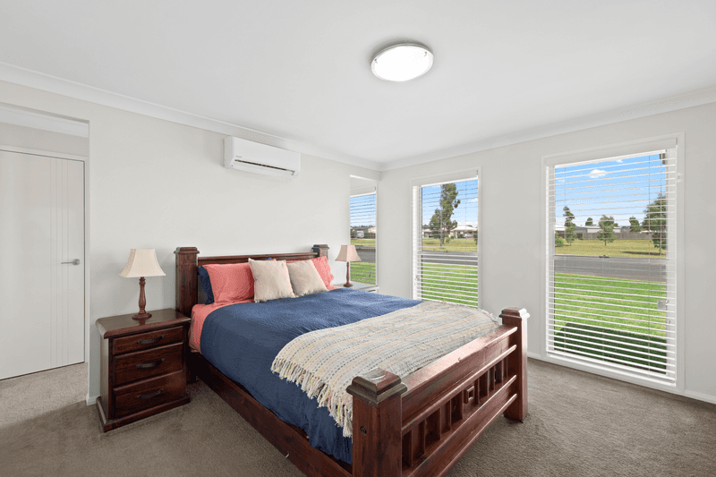 22 Ridge Drive, Cambooya, QLD 4358