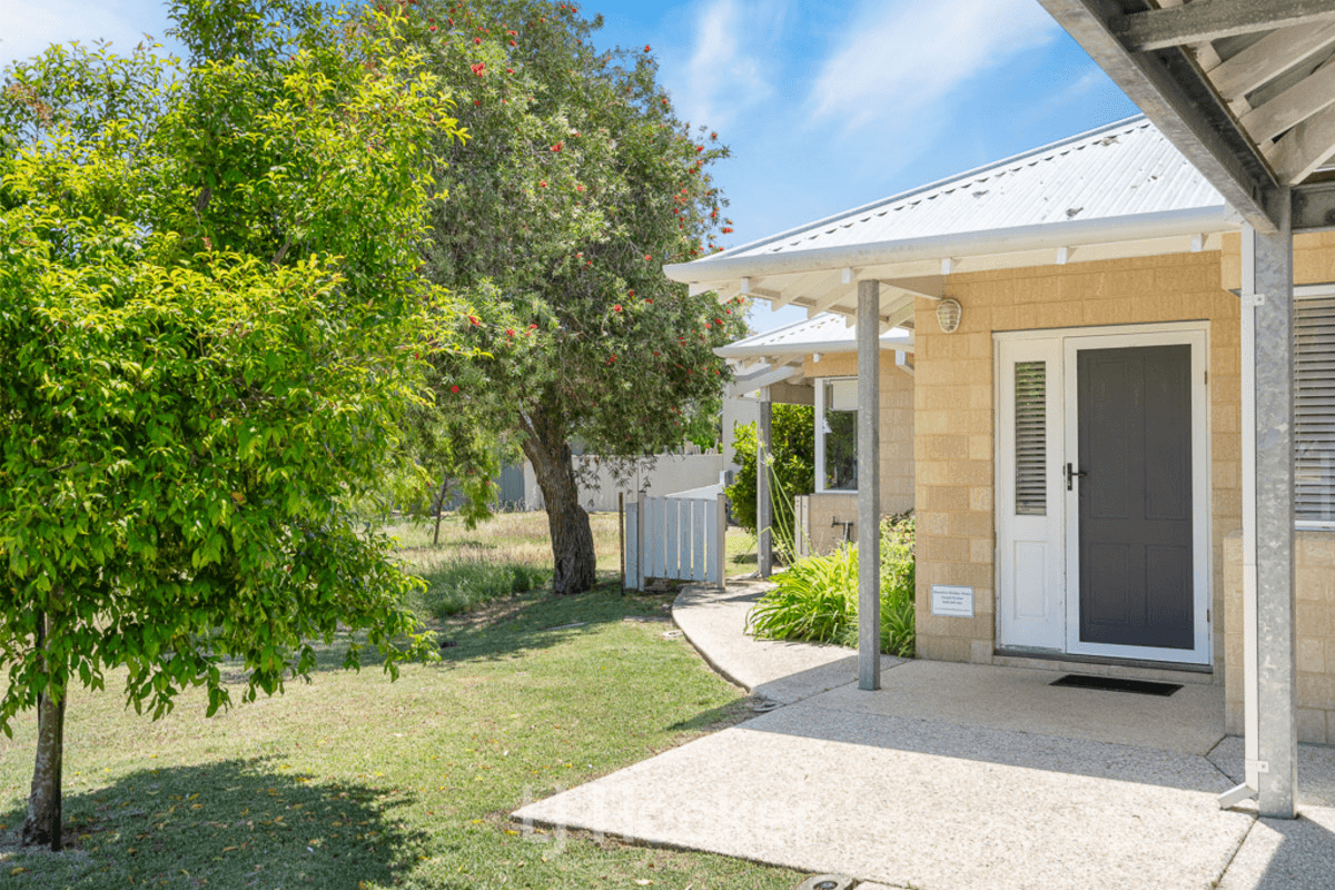 15 Davies Way, Broadwater, WA 6280