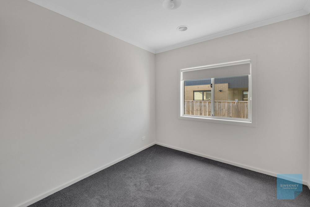 9 Kylie Close, DEANSIDE, VIC 3336
