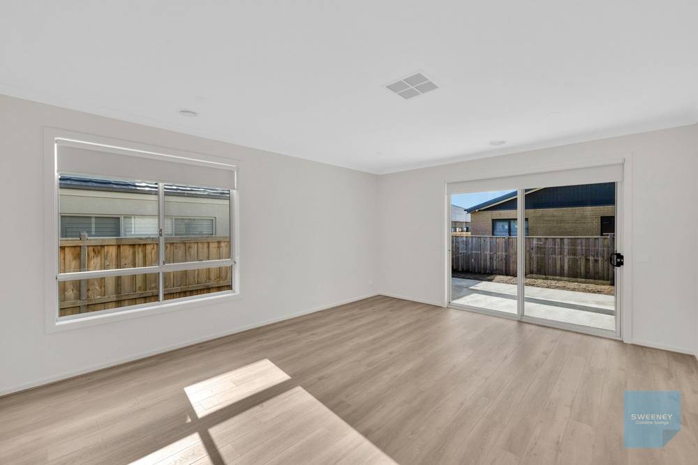 9 Kylie Close, DEANSIDE, VIC 3336