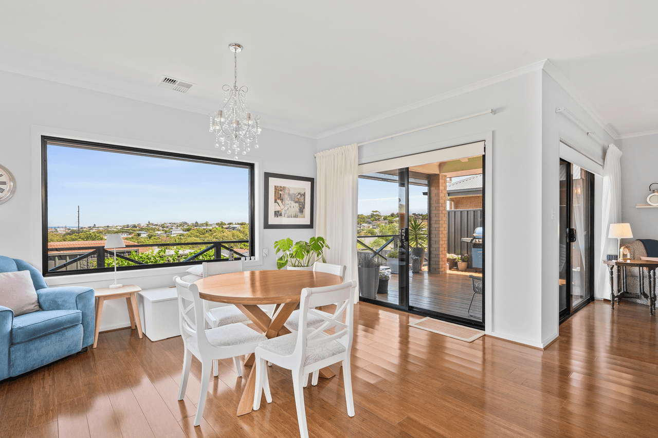 32 Serenity Rise, PORT NOARLUNGA, SA 5167