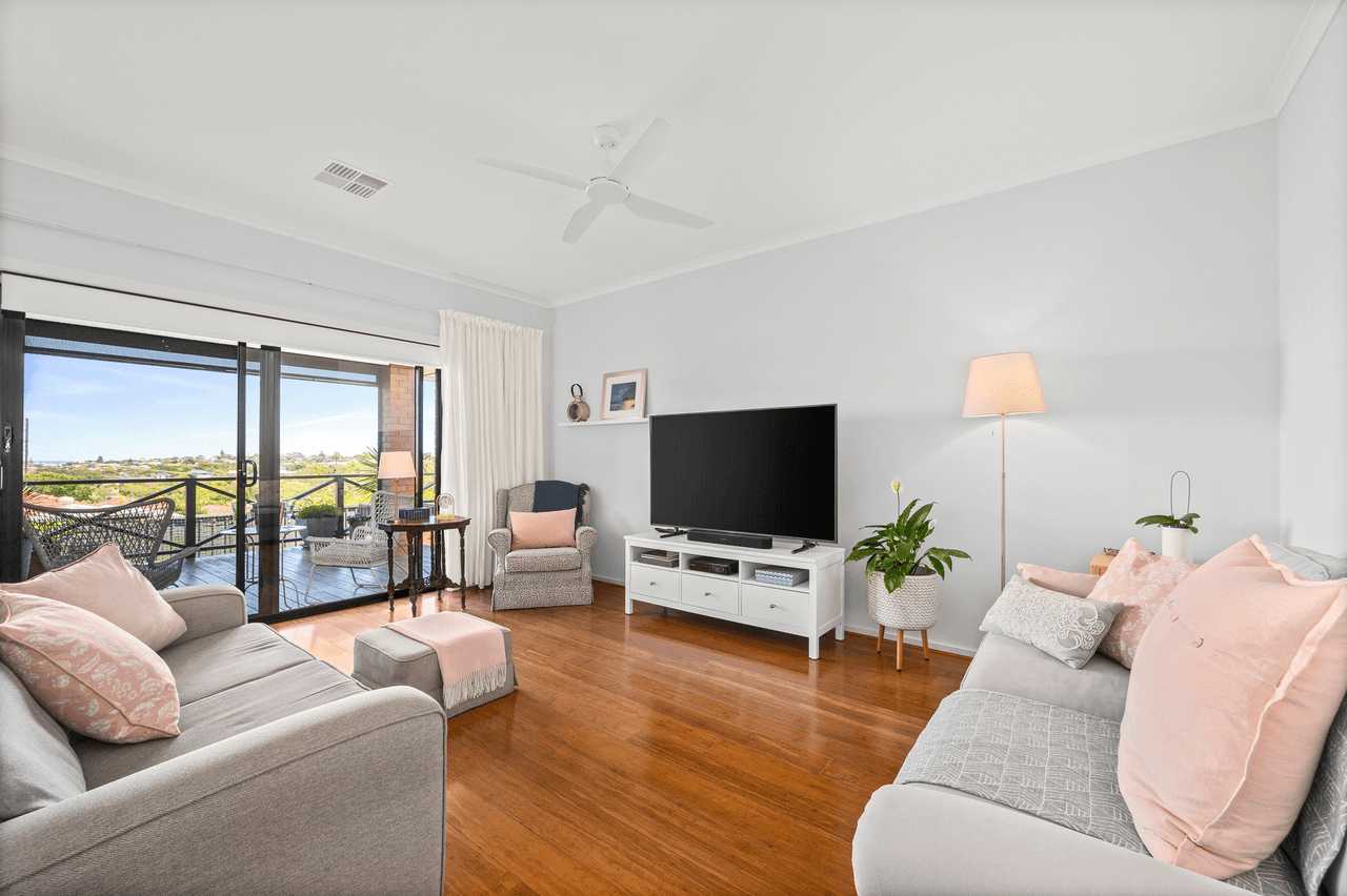 32 Serenity Rise, PORT NOARLUNGA, SA 5167