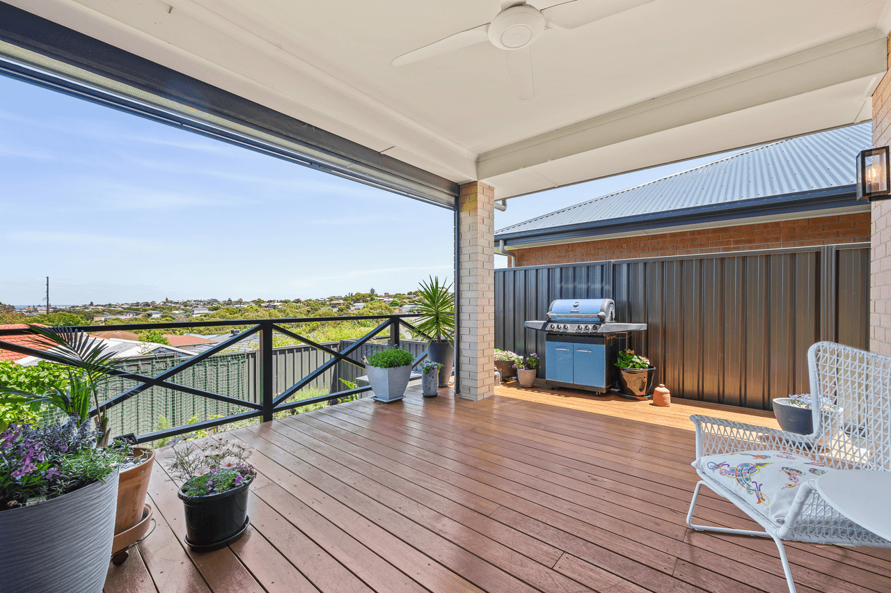 32 Serenity Rise, PORT NOARLUNGA, SA 5167