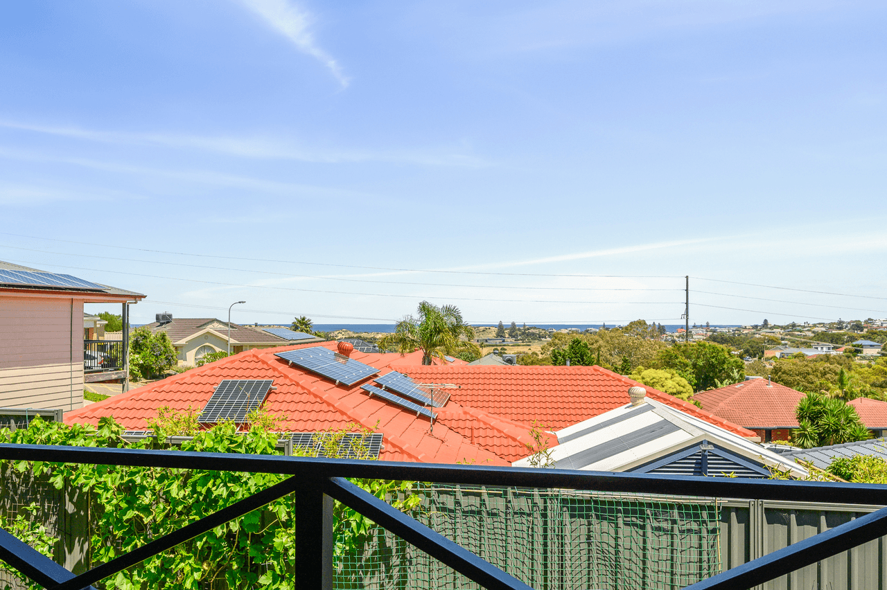 32 Serenity Rise, PORT NOARLUNGA, SA 5167