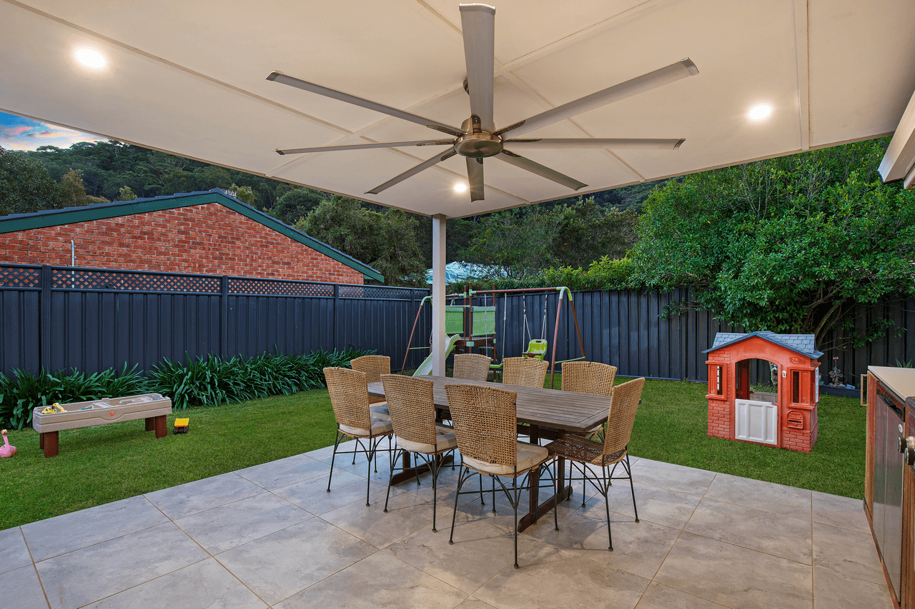 16 Admiralty Place, UMINA BEACH, NSW 2257