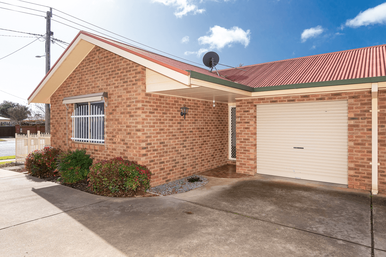 1/96 Crampton Street, WAGGA WAGGA, NSW 2650