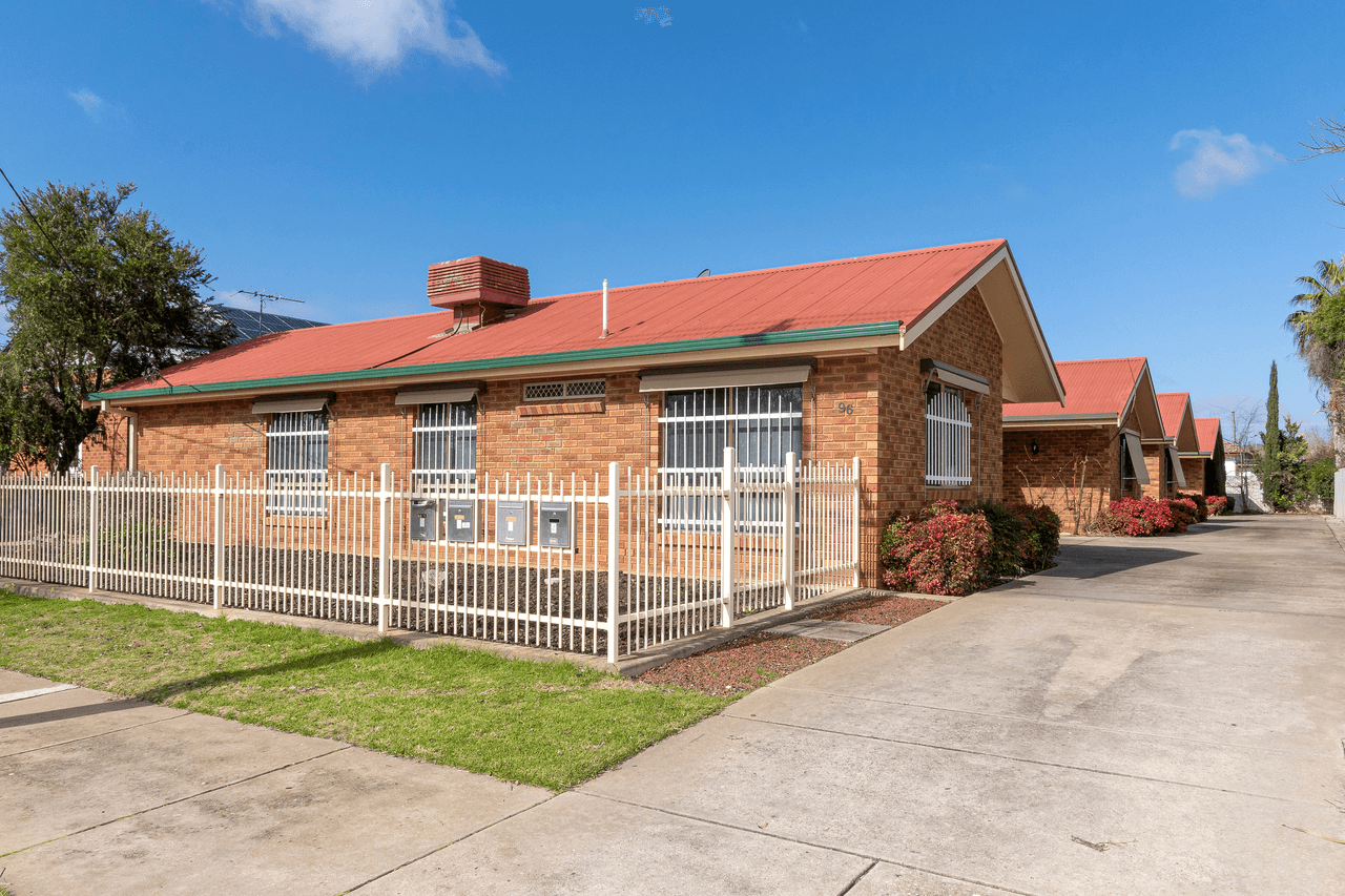 1/96 Crampton Street, WAGGA WAGGA, NSW 2650