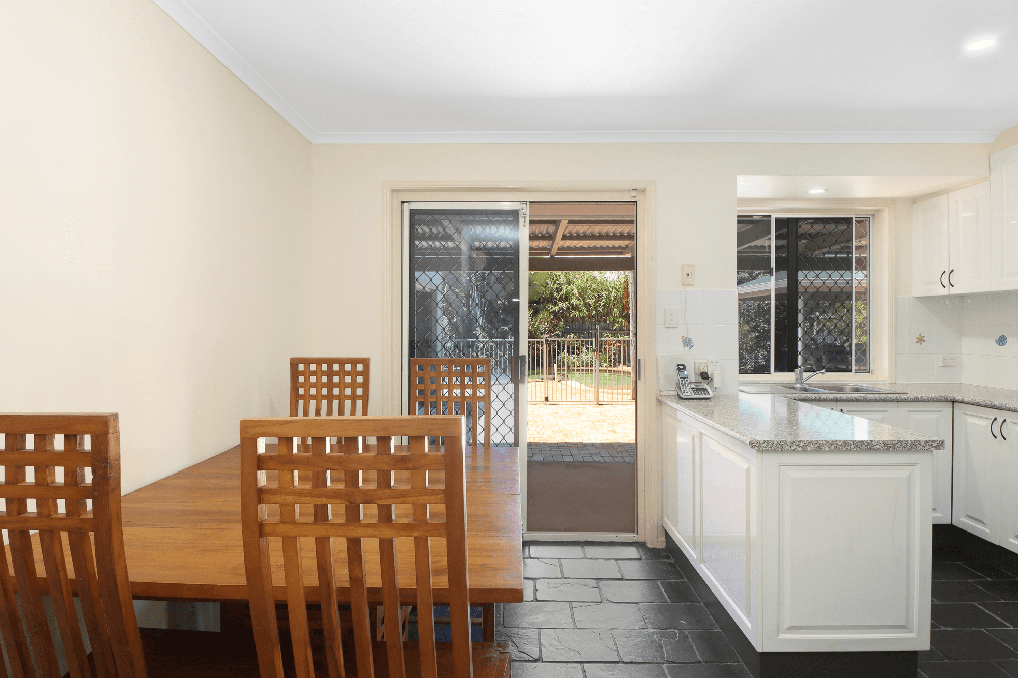 13 Richardson St, Pacific Paradise, QLD 4564