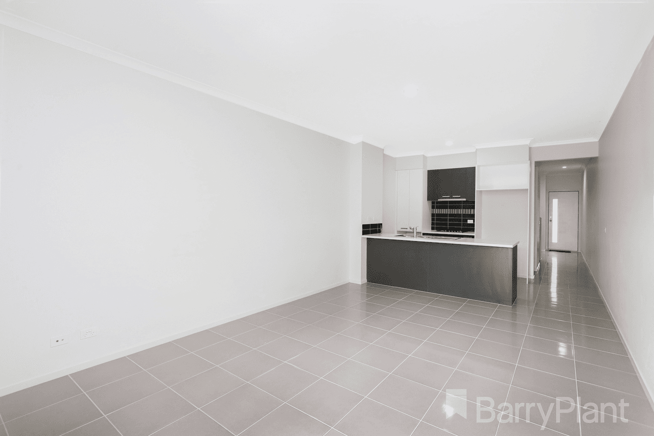 58 Little Windrock Lane, Craigieburn, VIC 3064