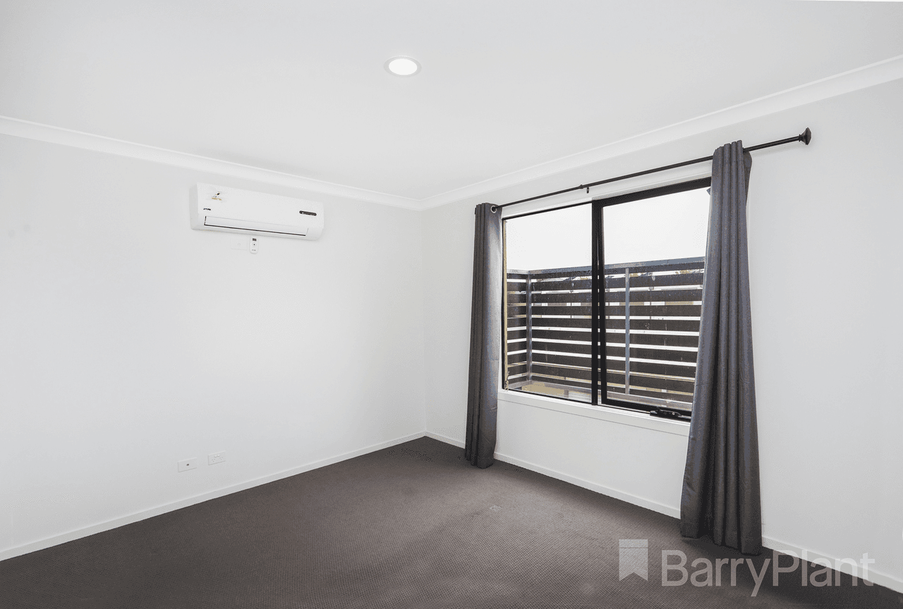 58 Little Windrock Lane, Craigieburn, VIC 3064