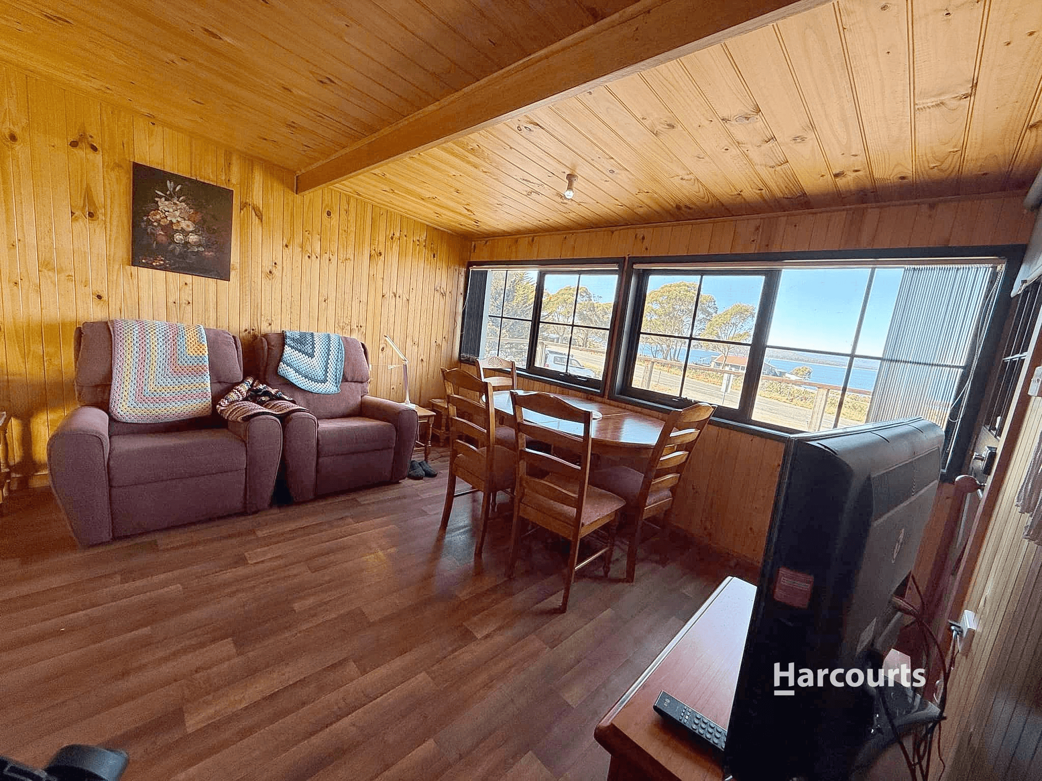 1 Johnstone Road, DOCTORS POINT, TAS 7304