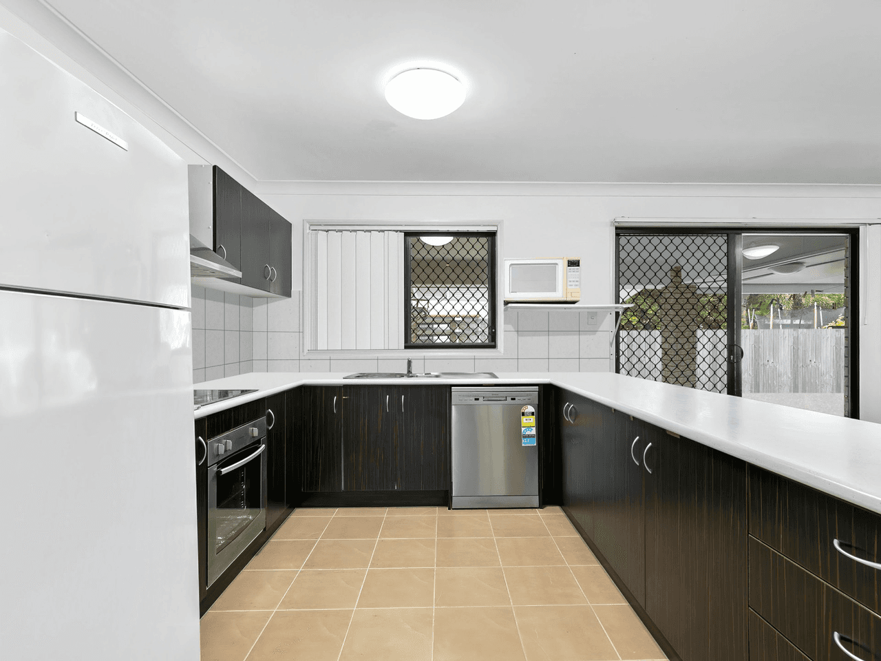 37 Ningi Esplanade, NINGI, QLD 4511