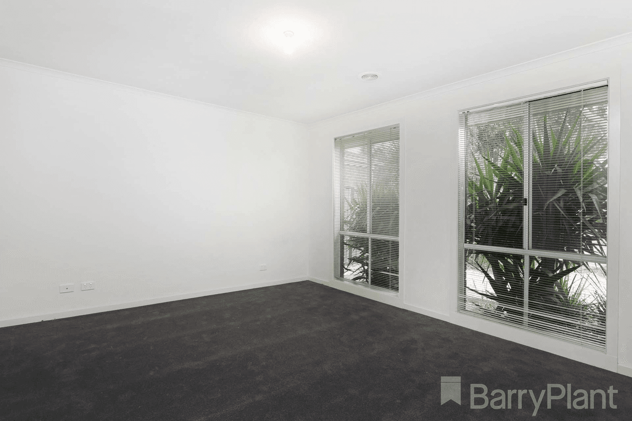 10 Pirianda Court, Greenvale, VIC 3059