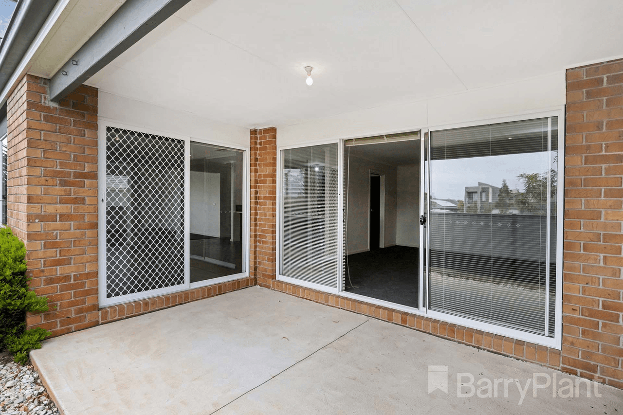 10 Pirianda Court, Greenvale, VIC 3059