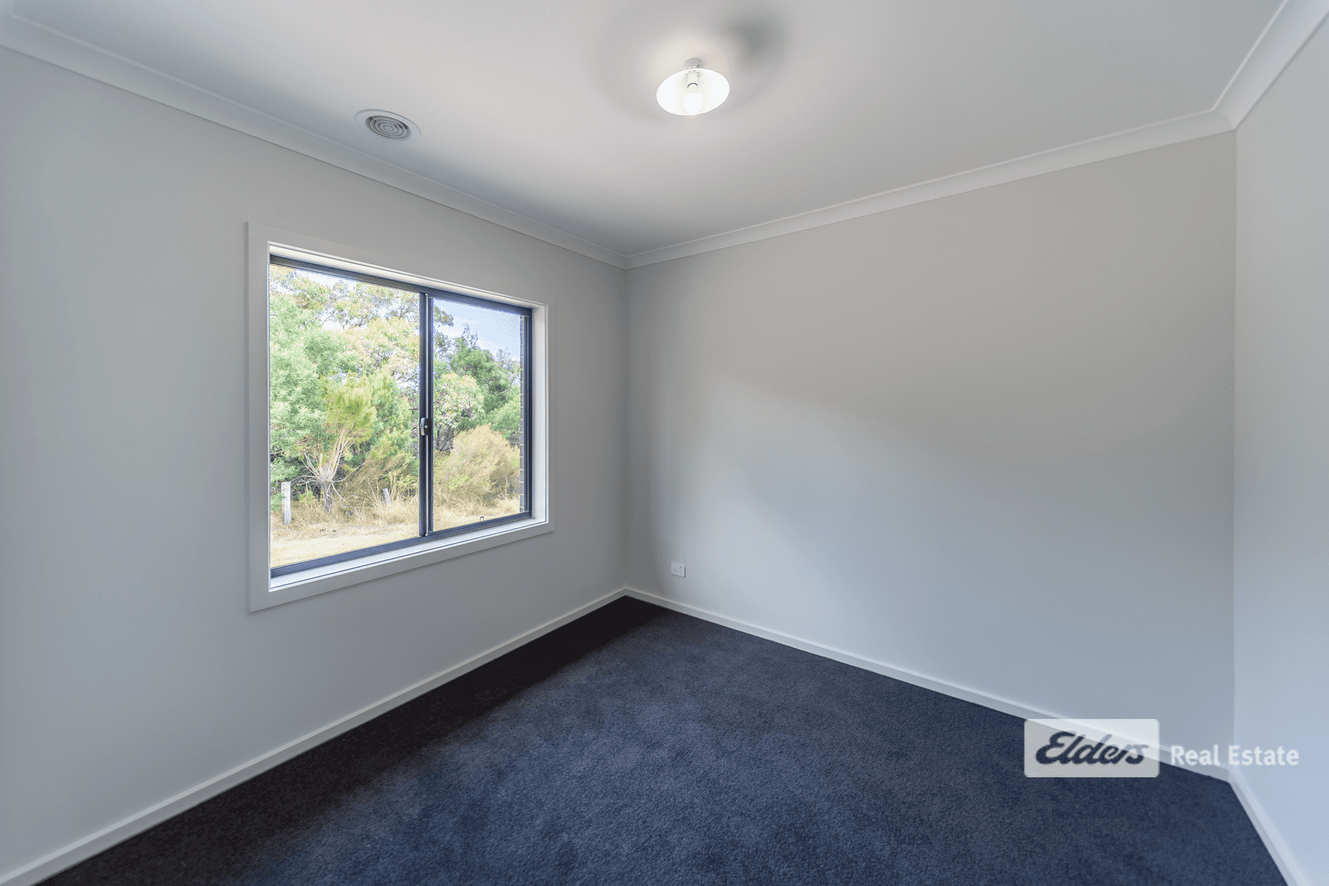 1 Morecroft Rise, EAGLE POINT, VIC 3878