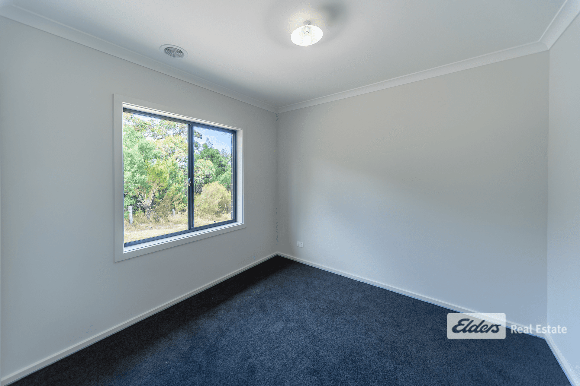 1 Morecroft Rise, EAGLE POINT, VIC 3878