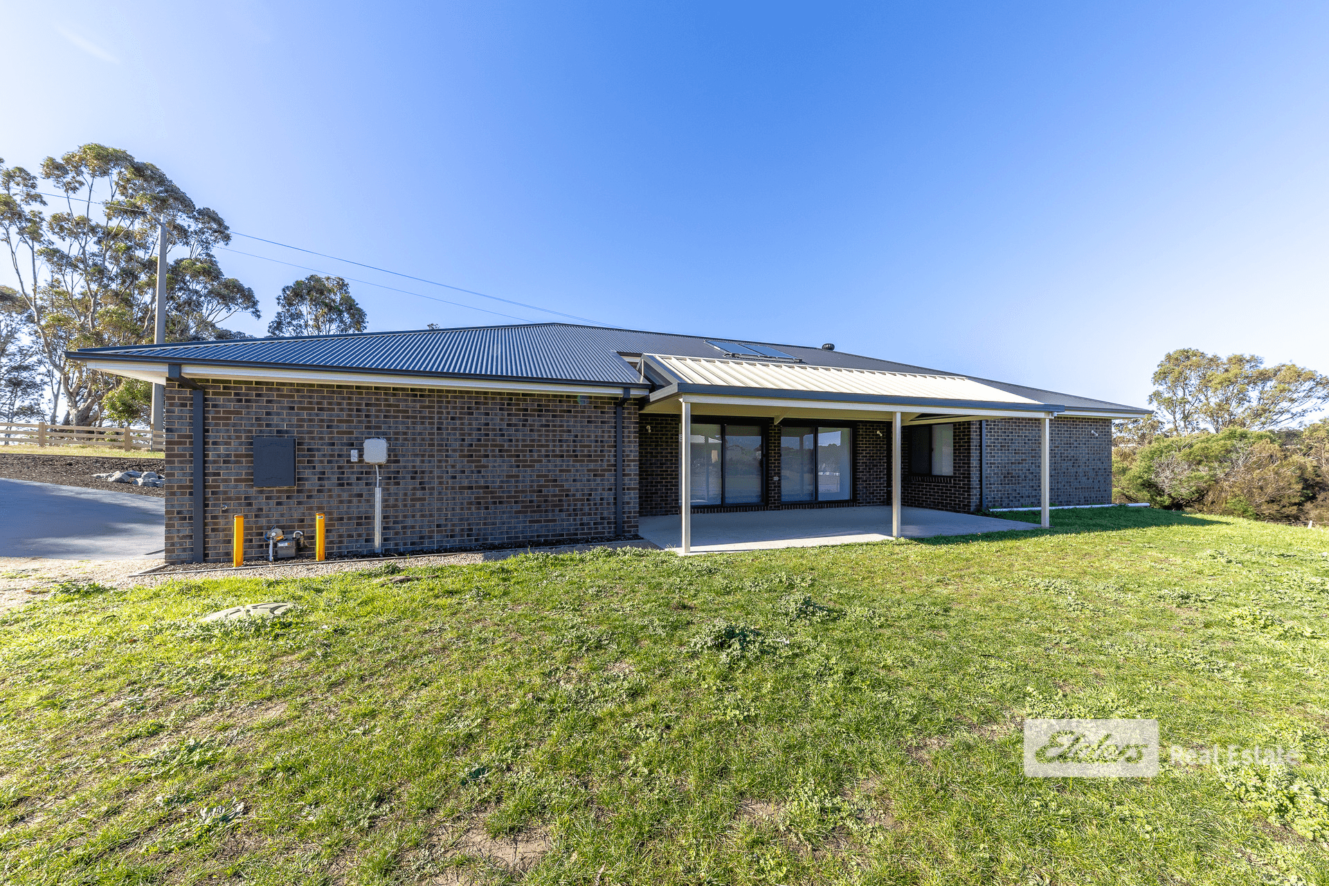 1 Morecroft Rise, EAGLE POINT, VIC 3878