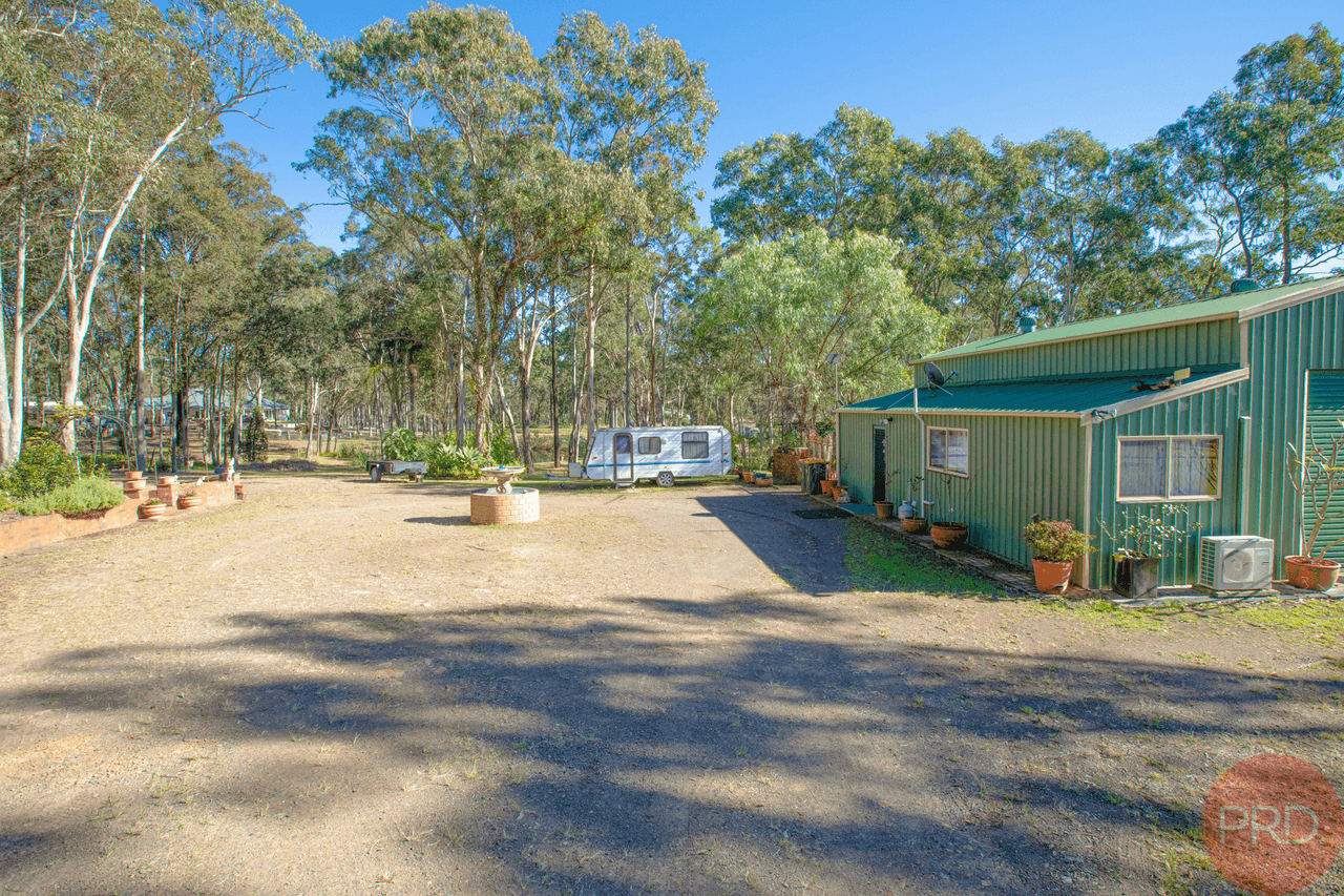 4 Mountain View Close, GLEN OAK, NSW 2320