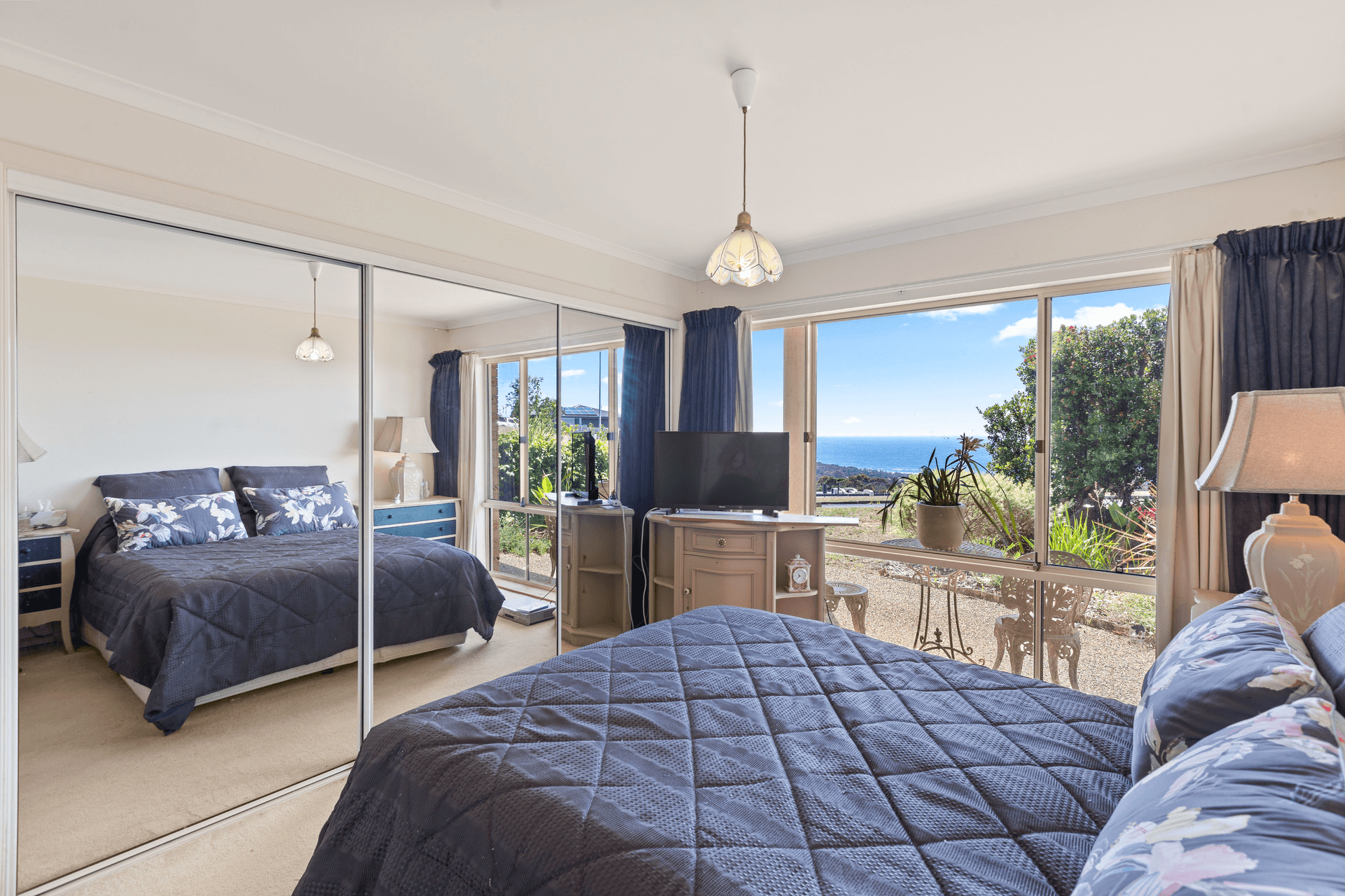 1/8 The Fairway, Tura Beach, NSW 2548