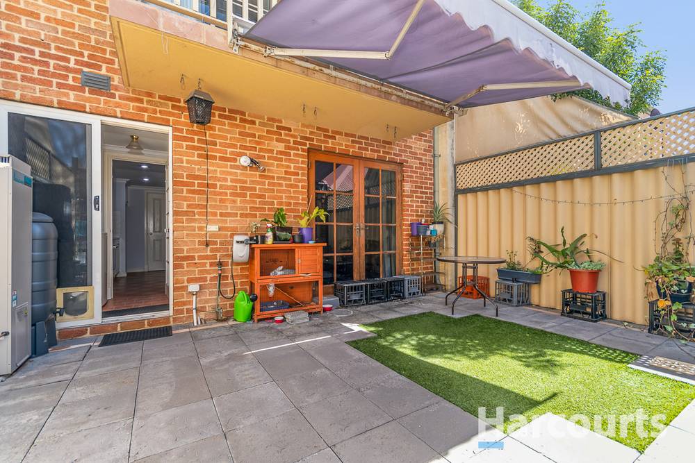 194 Lakeside Drive, JOONDALUP, WA 6027