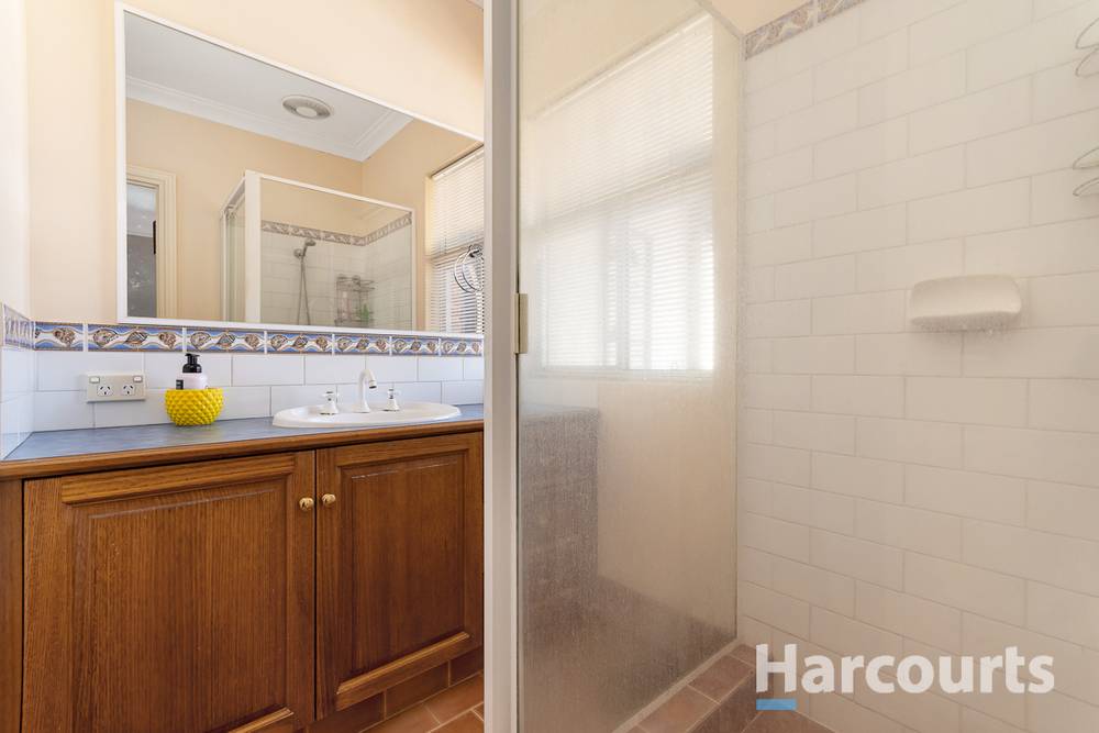 194 Lakeside Drive, JOONDALUP, WA 6027