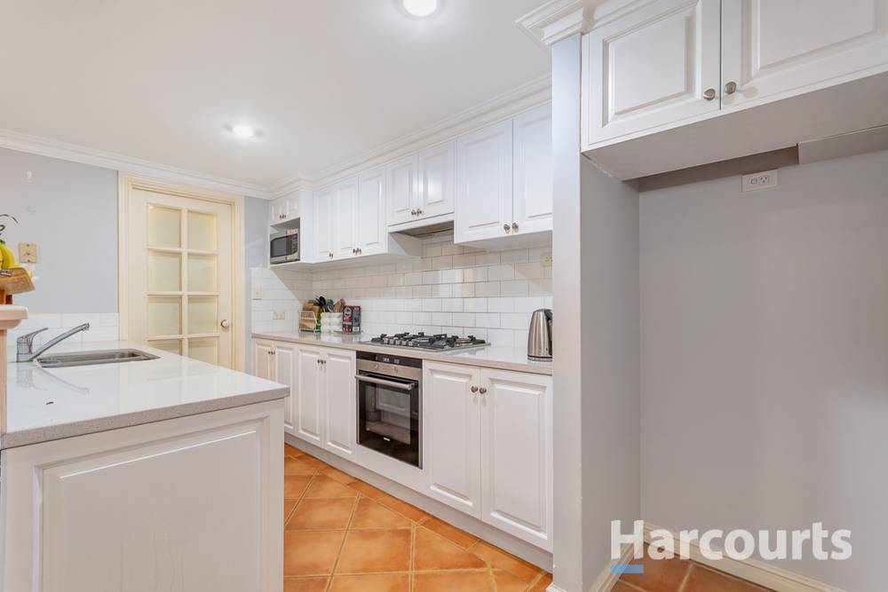 194 Lakeside Drive, JOONDALUP, WA 6027