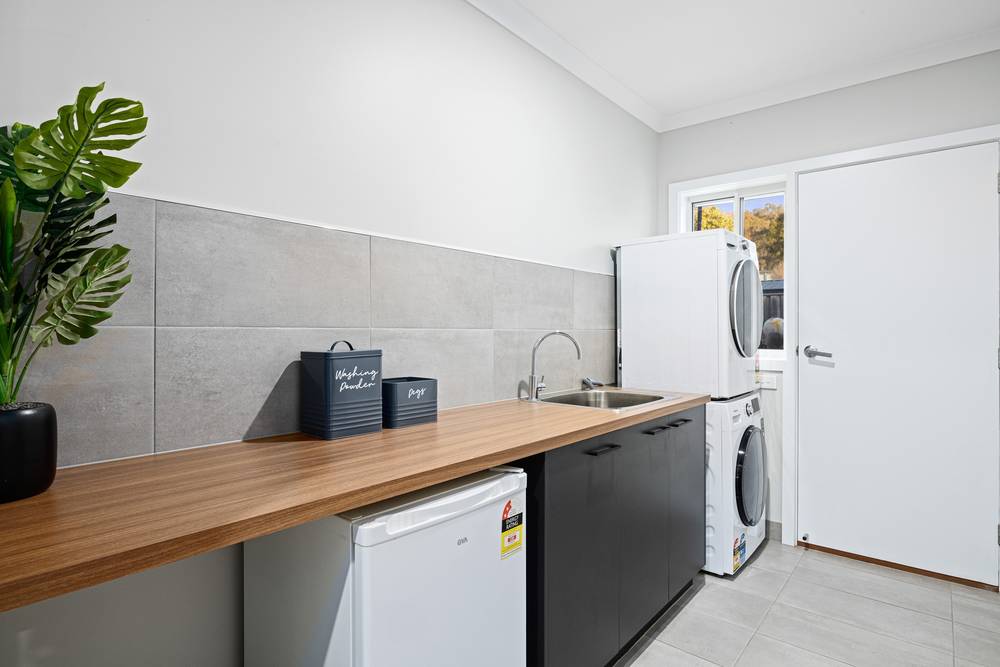 19 Baltimore Avenue, HAMILTON VALLEY, NSW 2641
