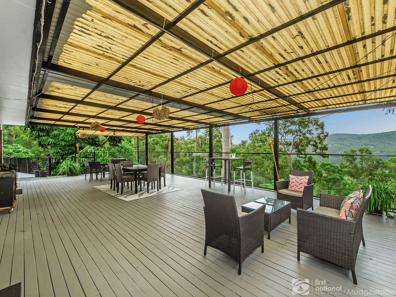 72 Wallaby Drive, Mudgeeraba, QLD 4213