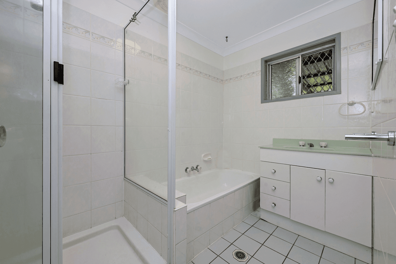 17 Jabiru Avenue, CONDON, QLD 4815