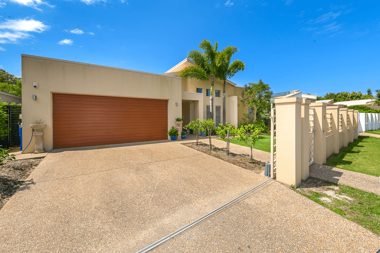 75 East Quay Drive, BIGGERA WATERS, QLD 4216