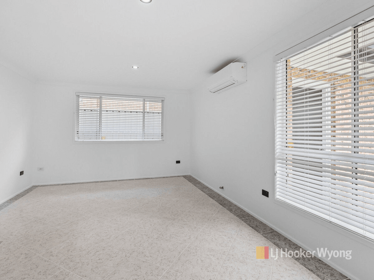 10 Farnol Place, Watanobbi, NSW 2259