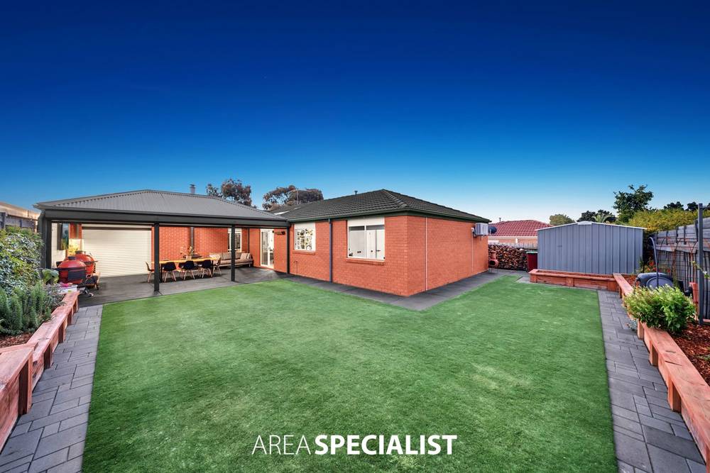 8 Jasa Crescent, Cranbourne West, VIC 3977