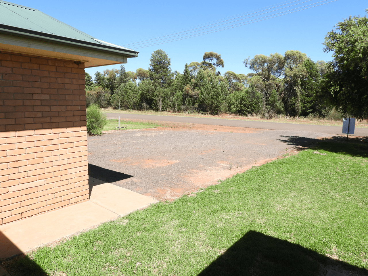 21 Bunyip Street, GOOLGOWI, NSW 2652