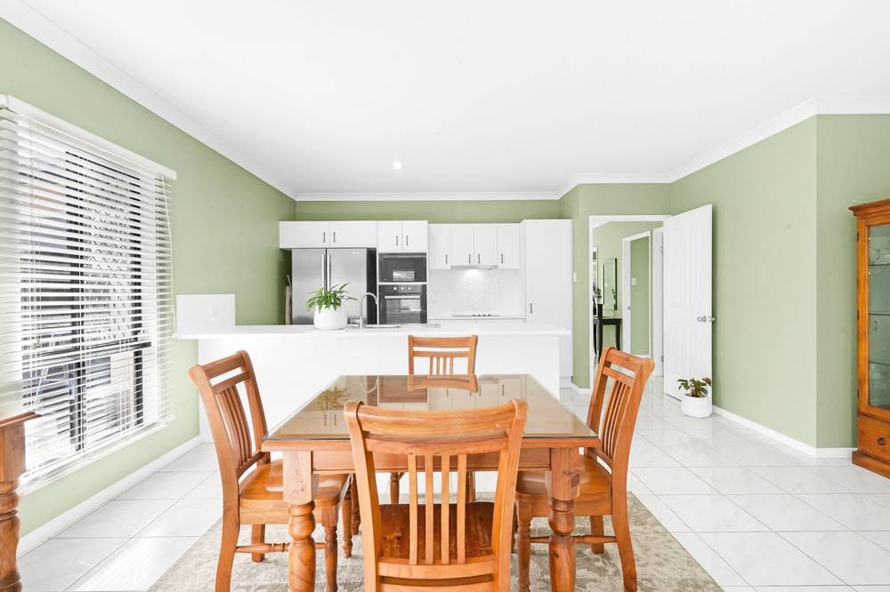 19 Redcap Bend, TRINITY PARK, QLD 4879