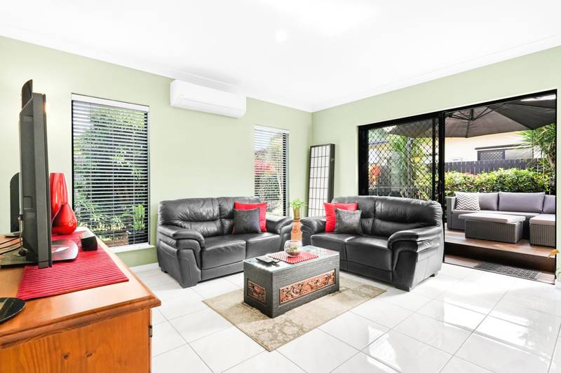19 Redcap Bend, TRINITY PARK, QLD 4879