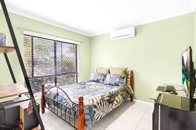 19 Redcap Bend, TRINITY PARK, QLD 4879