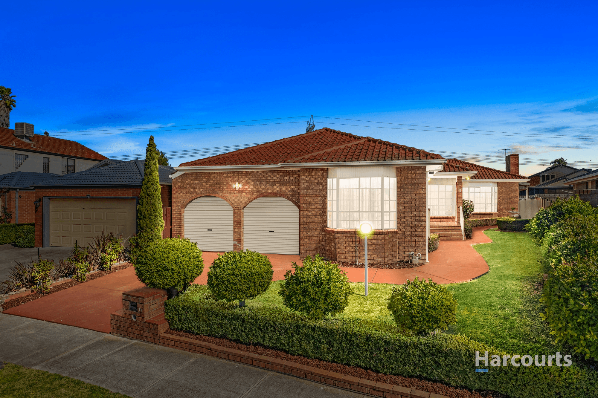 11 Tintaldra Drive, Taylors Lakes, VIC 3038