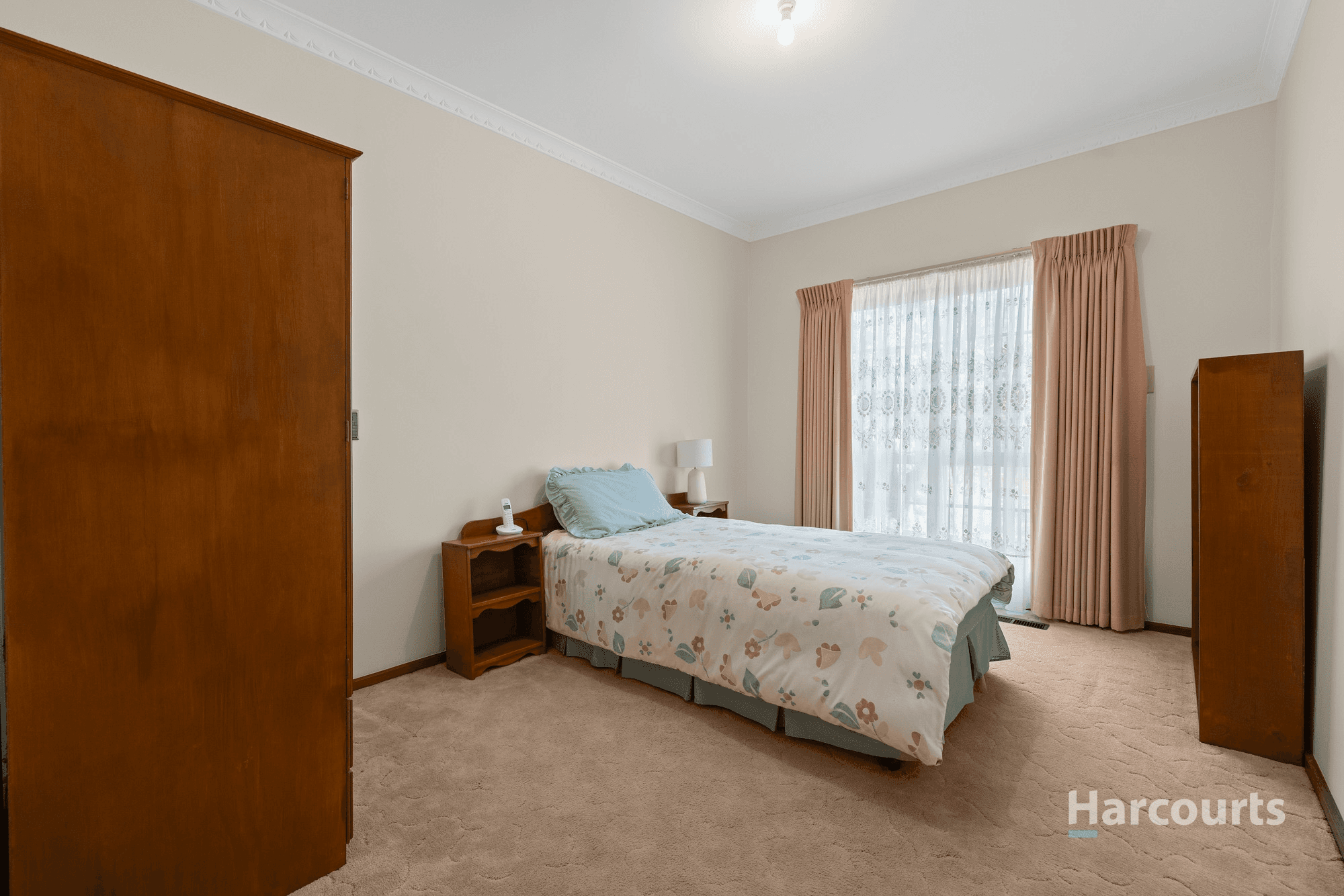 11 Tintaldra Drive, Taylors Lakes, VIC 3038