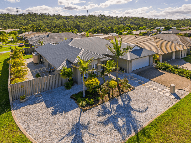 42 Faraday Crescent, Pacific Pines, QLD 4211